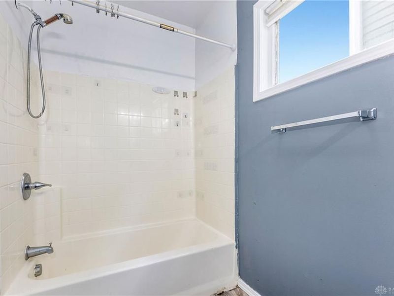 2114 Wayne Avenue, Dayton, OH 45410 Photo 18