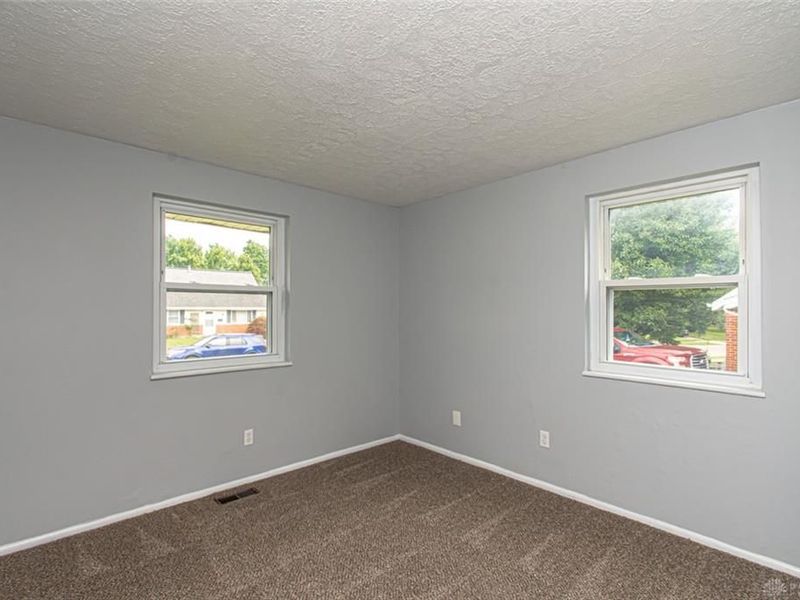 7613 Damascus Drive, Huber Heights, OH 45424 Photo 12