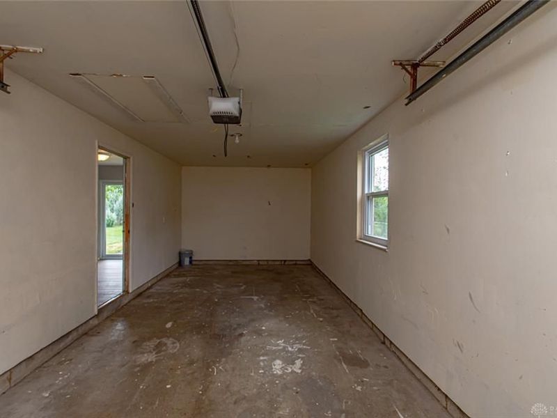 7613 Damascus Drive, Huber Heights, OH 45424 Photo 18
