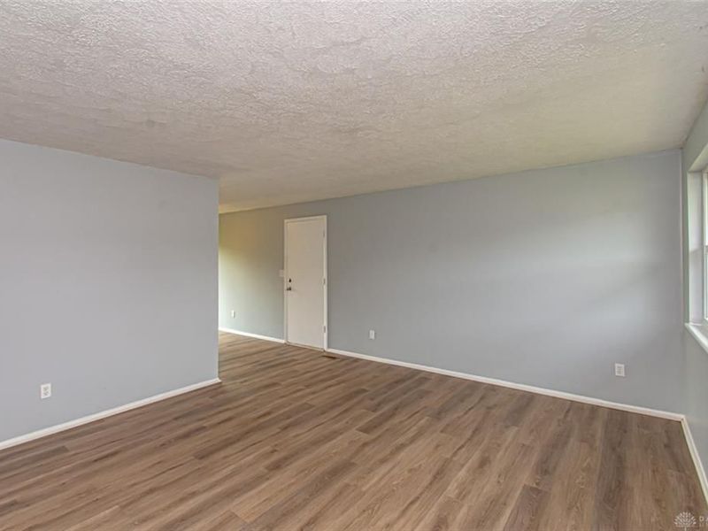7613 Damascus Drive, Huber Heights, OH 45424 Photo 2