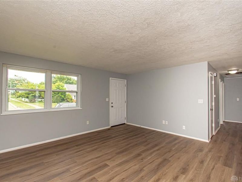 7613 Damascus Drive, Huber Heights, OH 45424 Photo 3