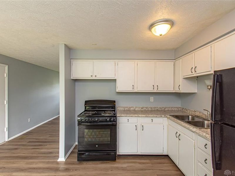 7613 Damascus Drive, Huber Heights, OH 45424 Photo 6