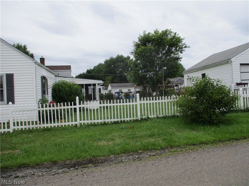102 Parkgate Avenue, Austintown, OH 44515 Photo 8