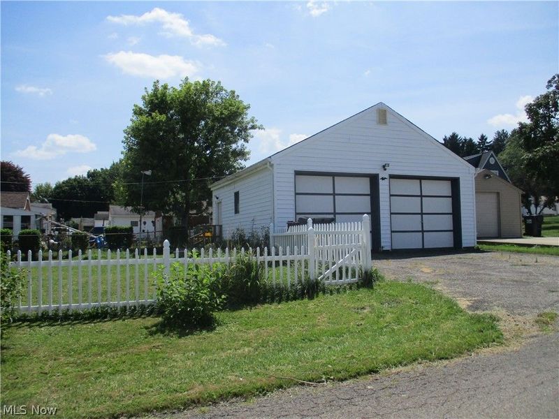 102 Parkgate Avenue, Austintown, OH 44515 Photo 9