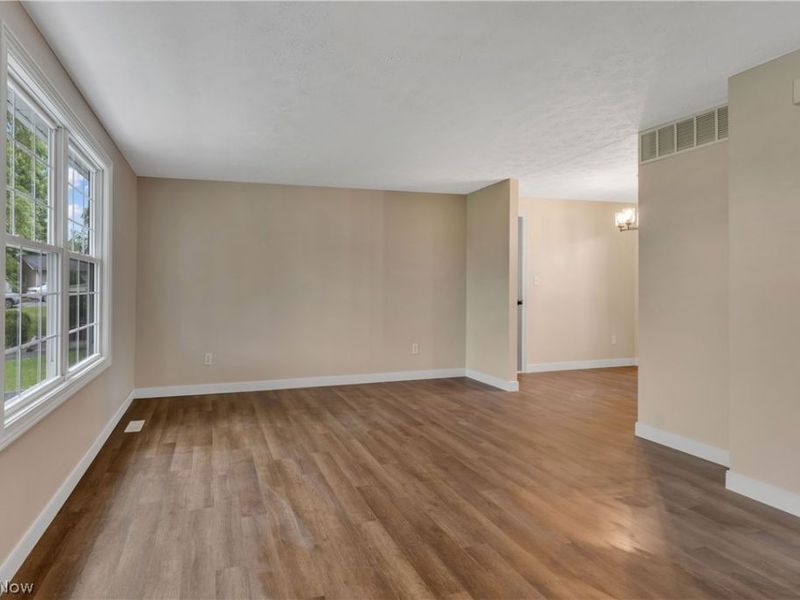 5609 Tulane Avenue, Austintown, OH 44515 Photo 7