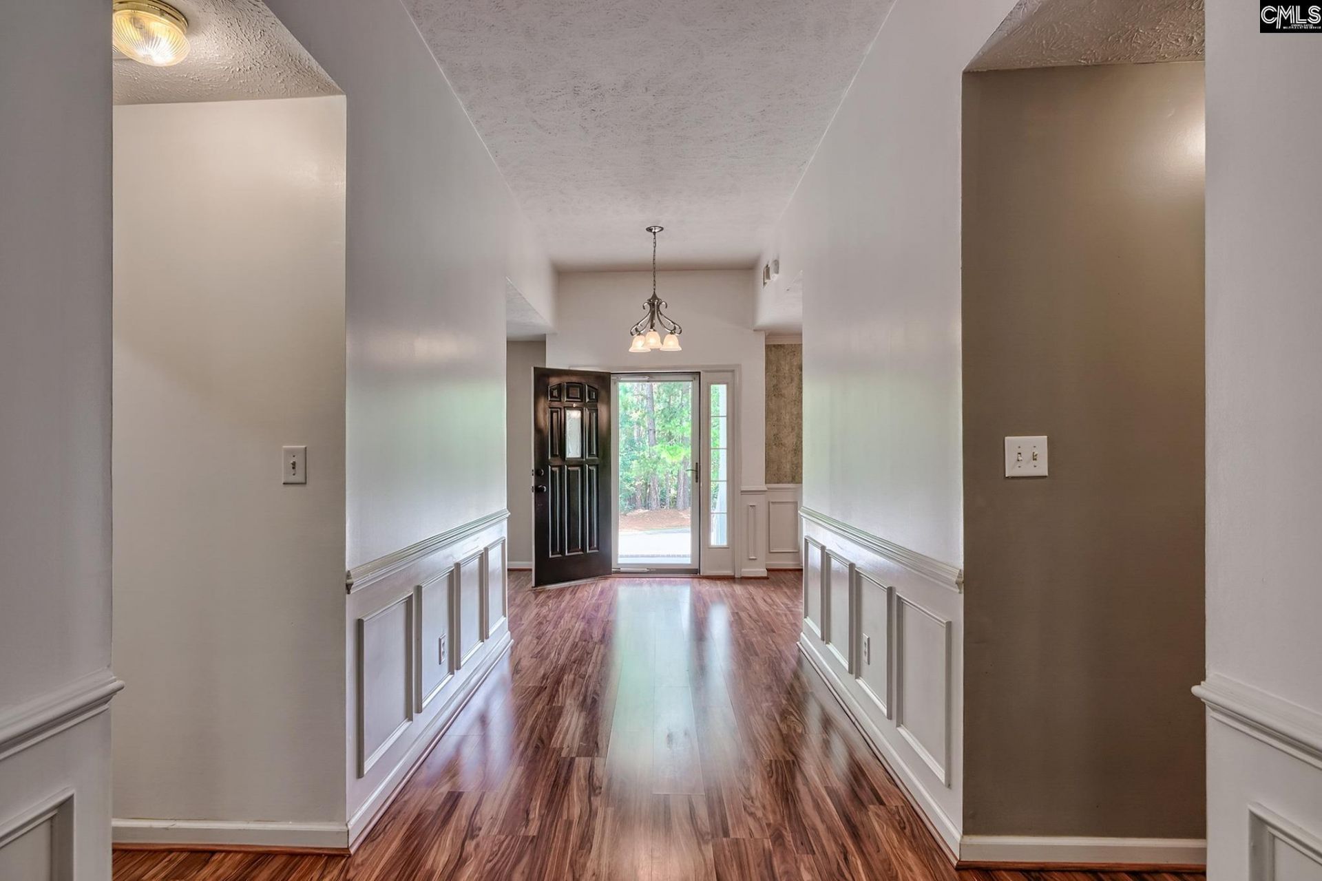 301 Knotts Circle Photo 5