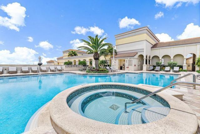 701 S Olive Avenue, Unit 1706, West Palm Beach, FL 33401 Photo