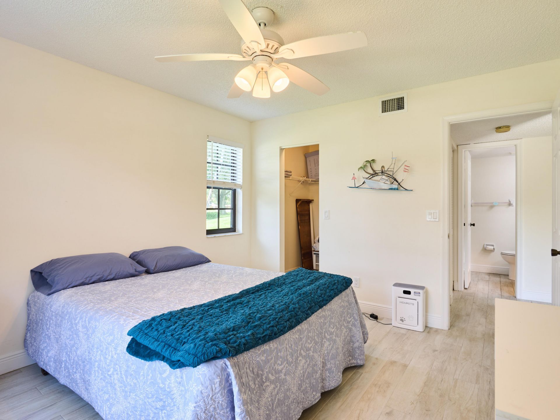 2001 Keystone Drive S, Unit A, Jupiter, FL 33458 Photo