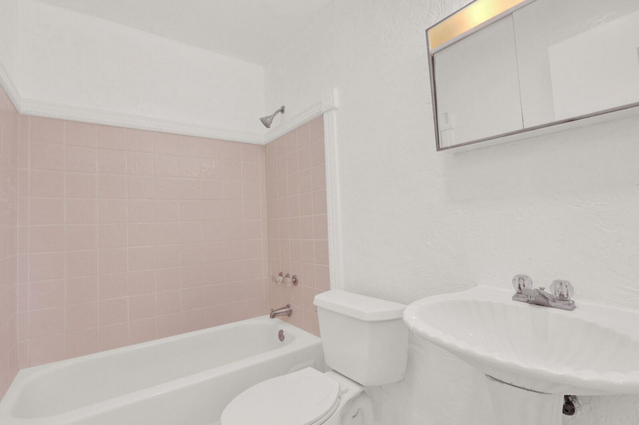 357 Garden Boulevard, Palm Beach Gardens, FL 33410 Photo