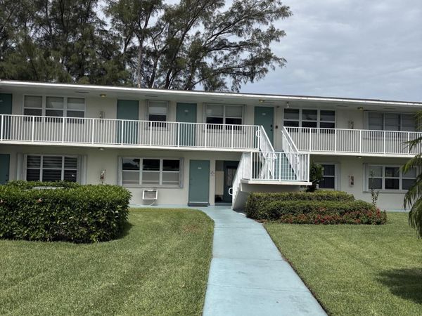 240 HORIZONS W, Unit 208, Boynton Beach, FL 33435