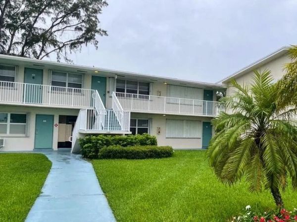 240 HORIZONS W, Unit 208, Boynton Beach, FL 33435