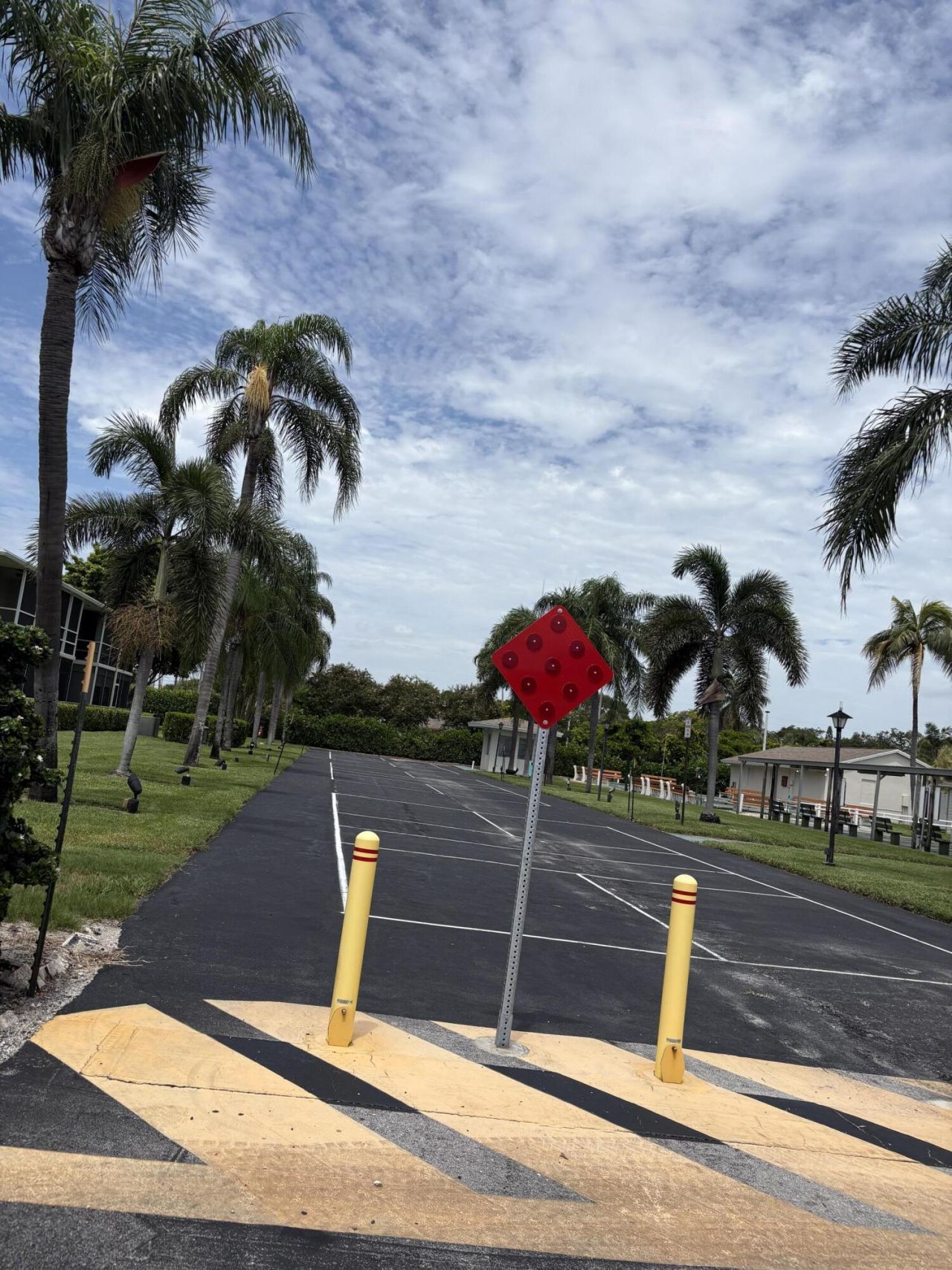 240 Horizons W, Unit 208, Boynton Beach, FL 33435 Photo
