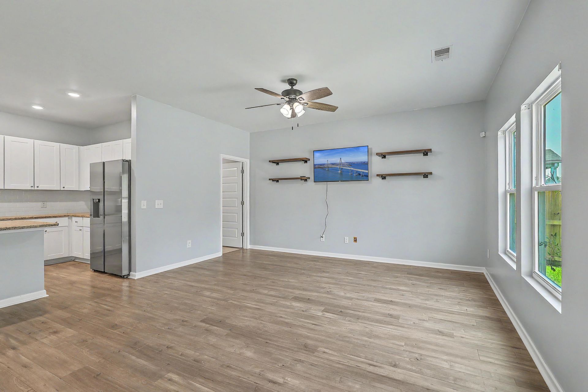 291 Firewheel Court Photo 14