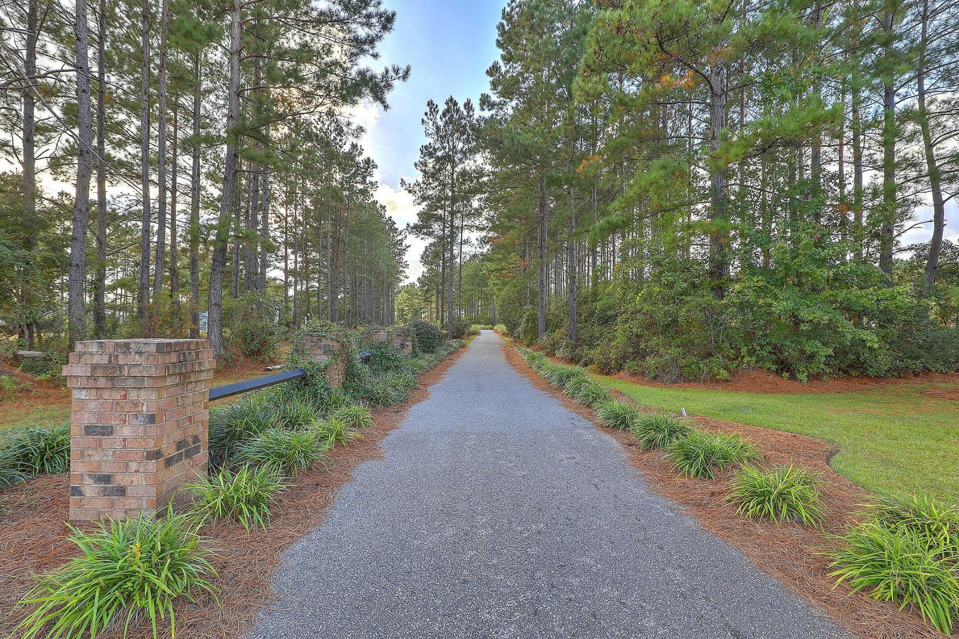291 Firewheel Court Photo 34