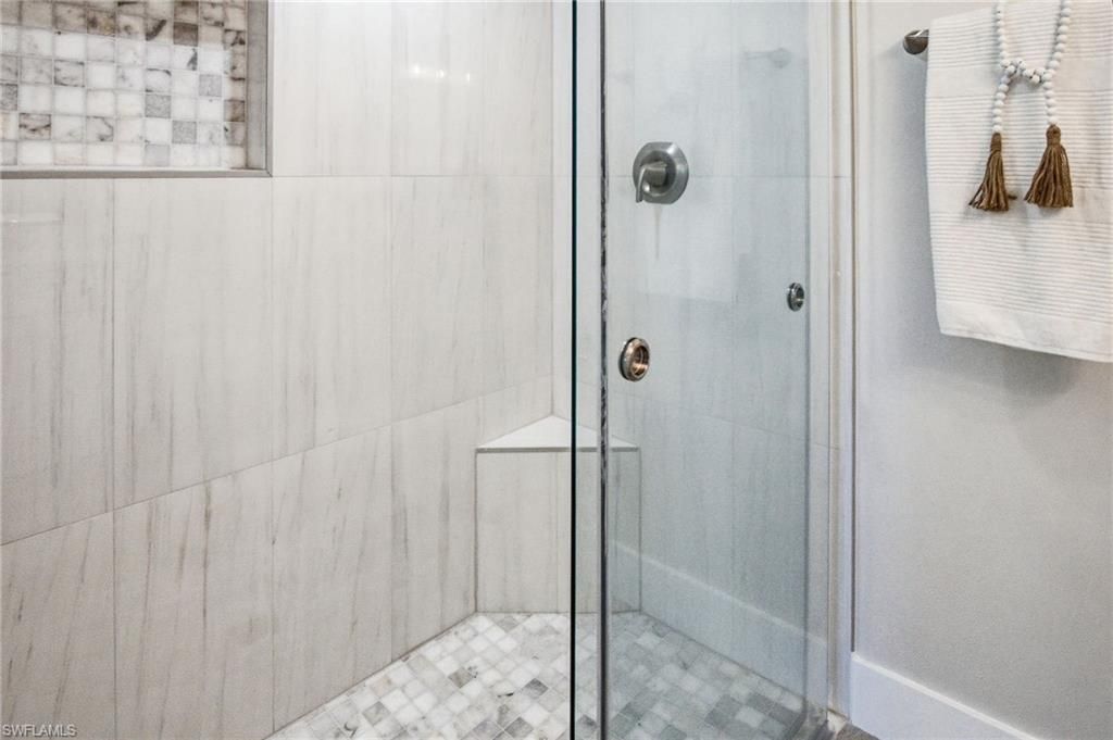 9 High Point Cir N, Unit 108, Naples, FL 34103 Photo