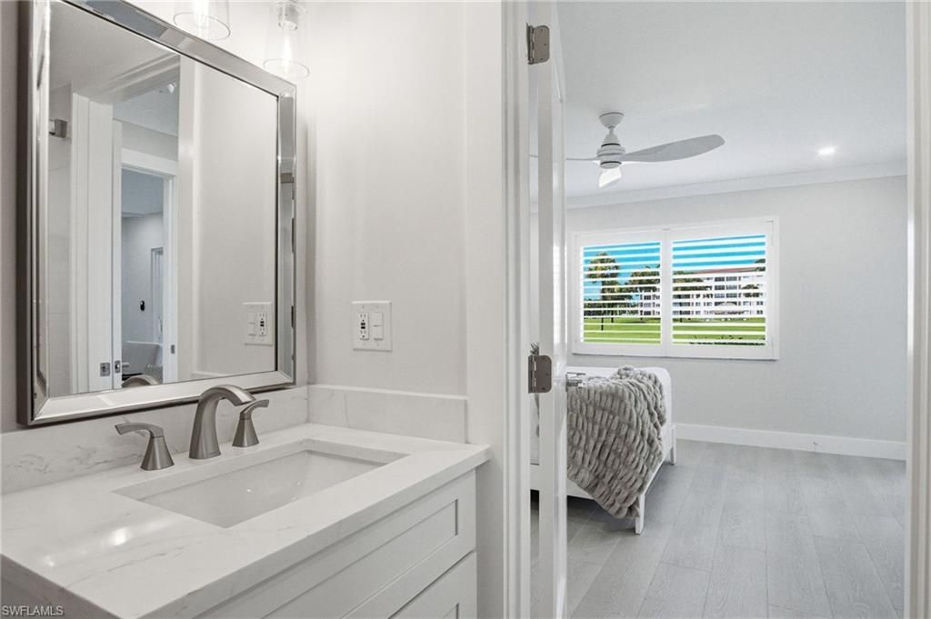 9 High Point Cir N, Unit 108, Naples, FL 34103 Photo