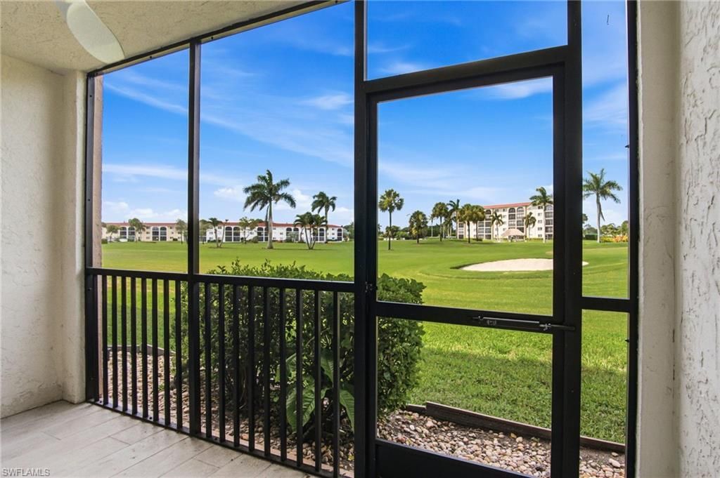 9 High Point Cir N, Unit 108, Naples, FL 34103 Photo