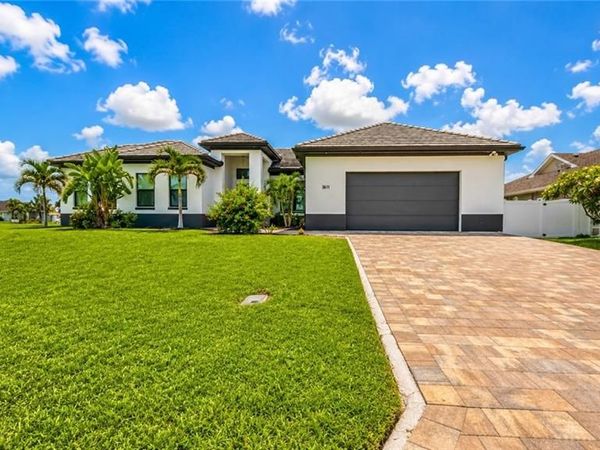 3611 Gulfstream PKWY , CAPE CORAL, FL 33993