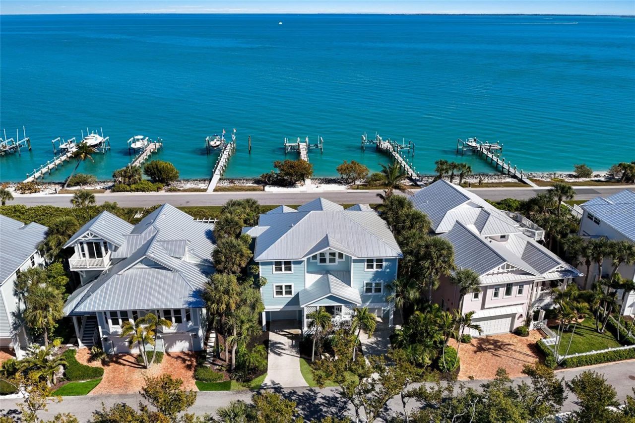 585 Buttonwood Bay Drive, Boca Grande, FL 33921 Photo
