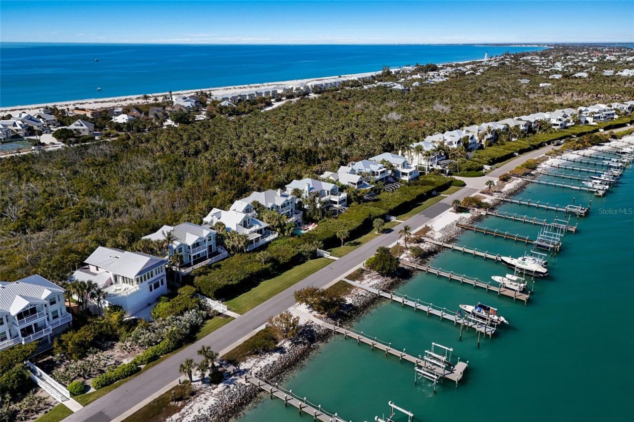 585 Buttonwood Bay Drive, Boca Grande, FL 33921 Photo
