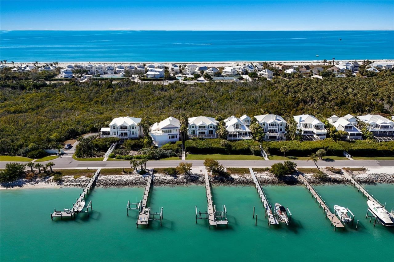 585 Buttonwood Bay Drive, Boca Grande, FL 33921 Photo