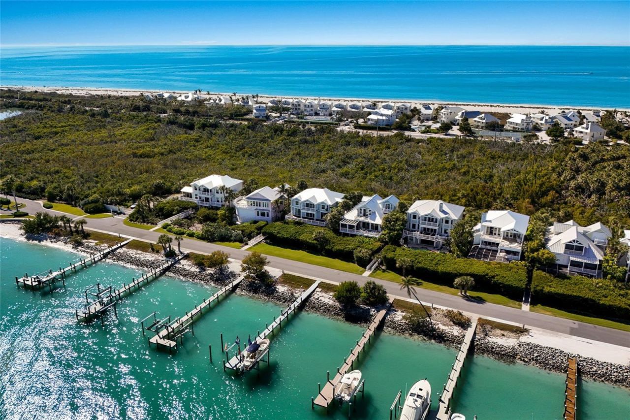 585 Buttonwood Bay Drive, Boca Grande, FL 33921 Photo