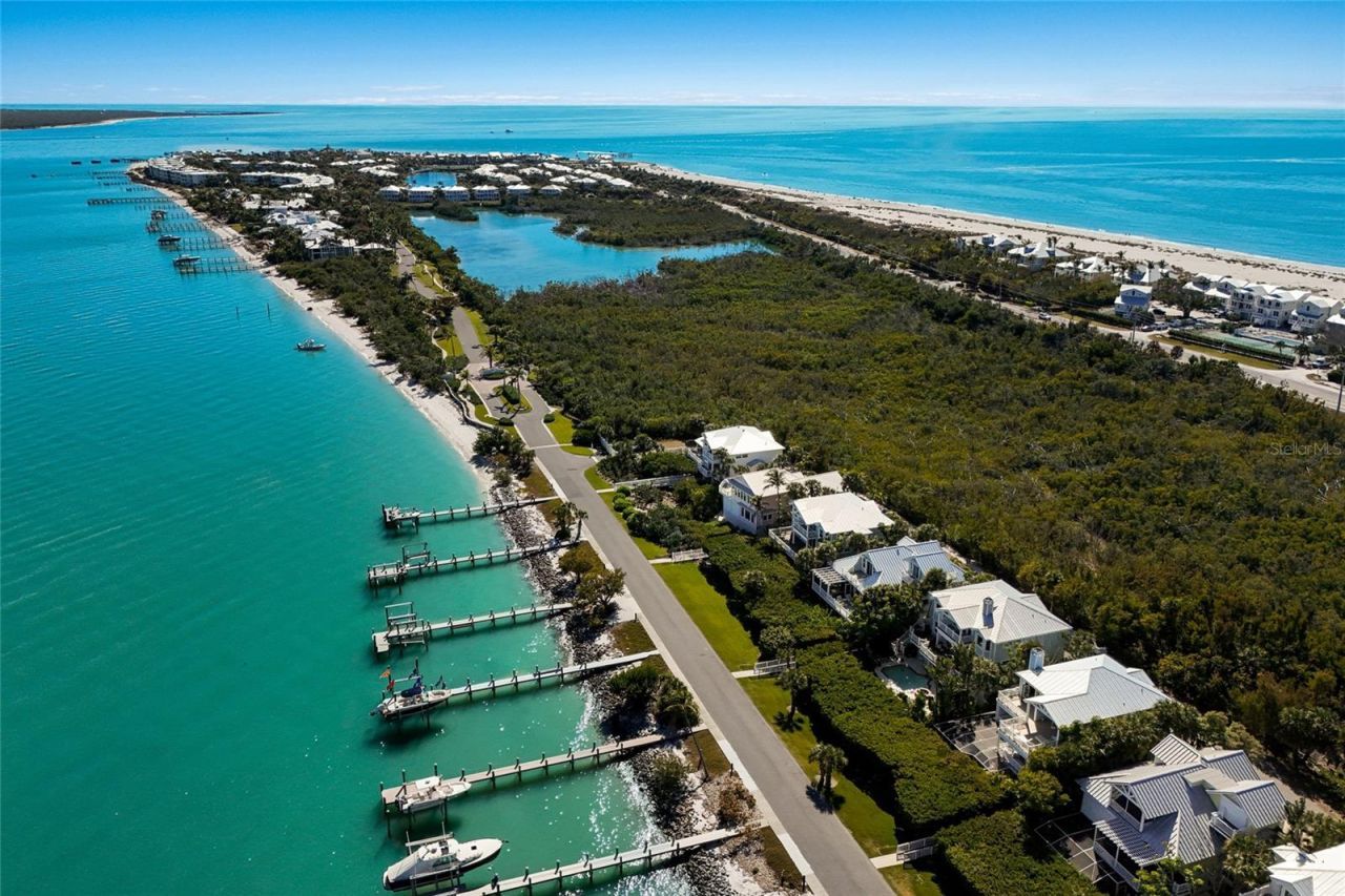 585 Buttonwood Bay Drive, Boca Grande, FL 33921 Photo