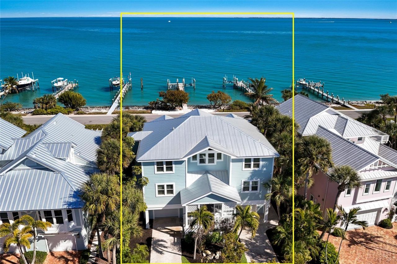 585 Buttonwood Bay Drive, Boca Grande, FL 33921 Photo