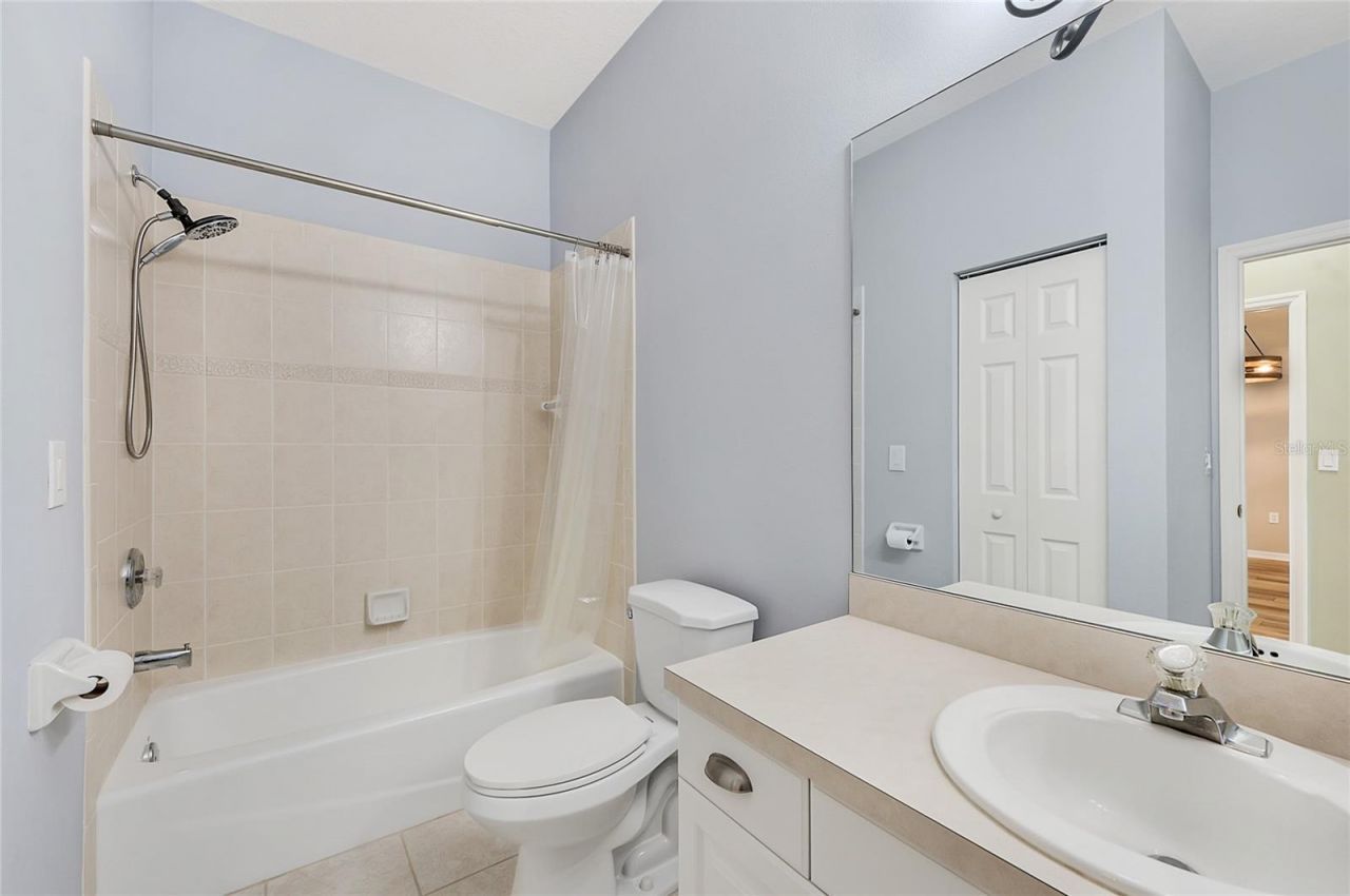 2645 73rd Court W, Unit 123, Bradenton, FL 34209 Photo