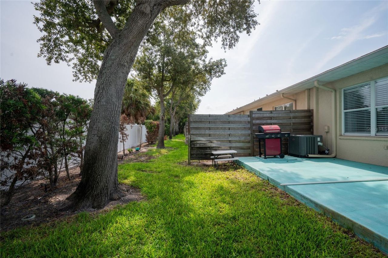 2645 73rd Court W, Unit 123, Bradenton, FL 34209 Photo