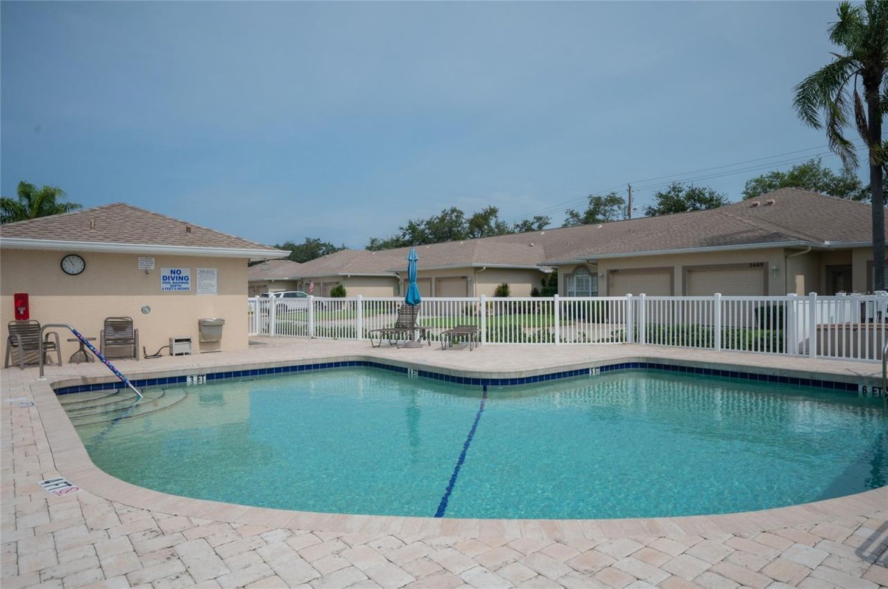 2645 73rd Court W, Unit 123, Bradenton, FL 34209 Photo