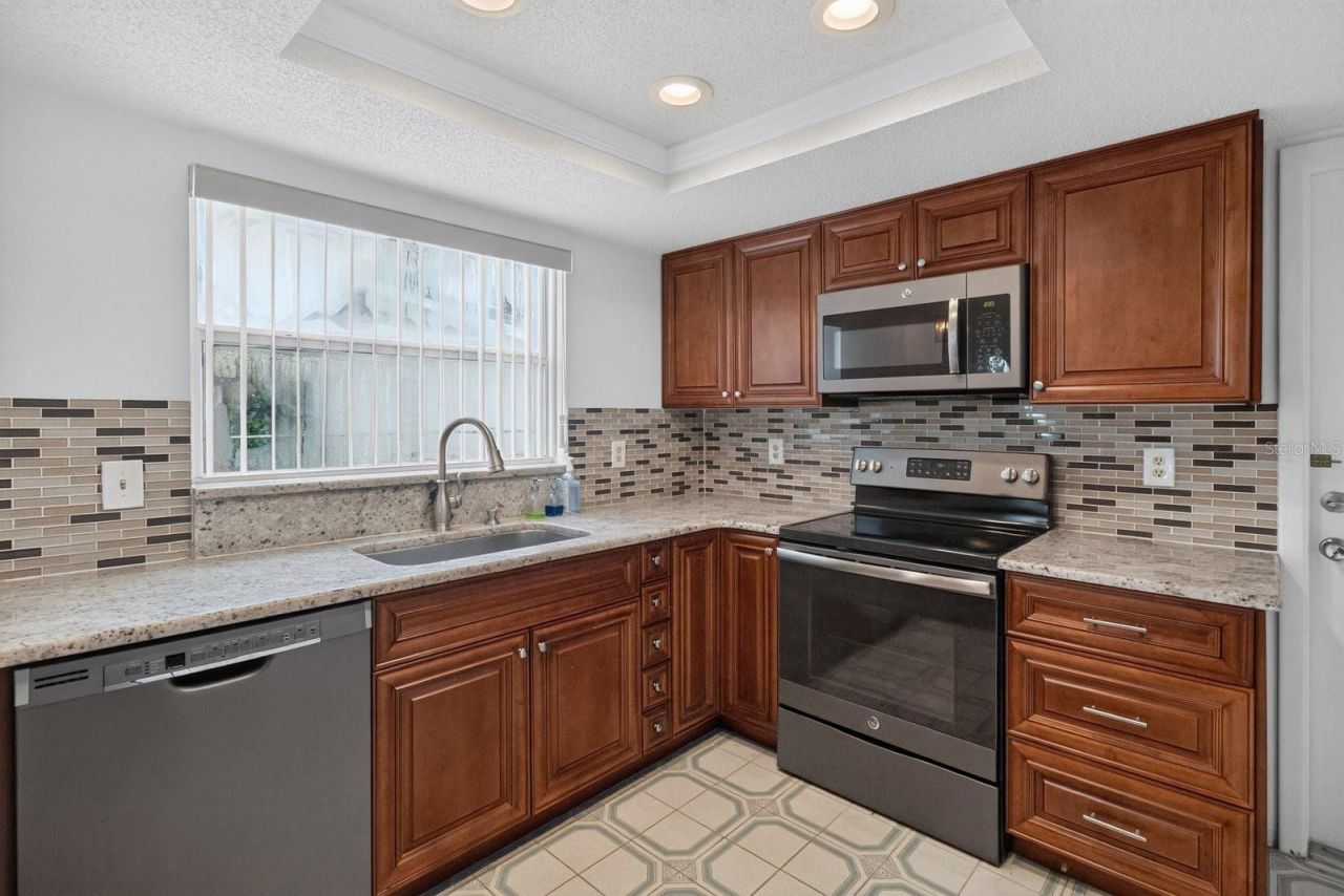 9615 Towanda Lane , Port Richey, FL 34668 Photo