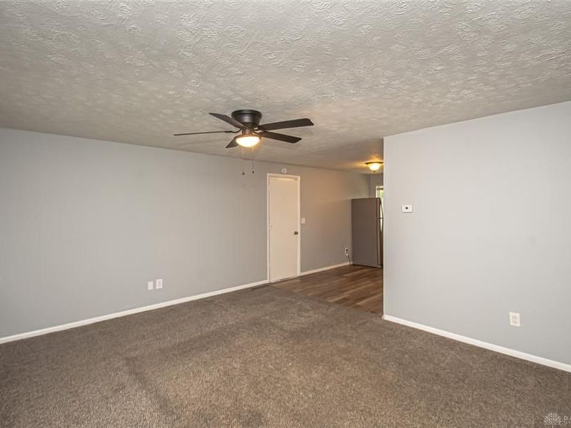 6111 Rosebury Drive, Huber Heights, OH 45424 Photo 3