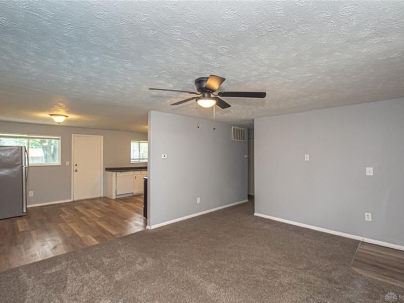 6111 Rosebury Drive, Huber Heights, OH 45424 Photo 4