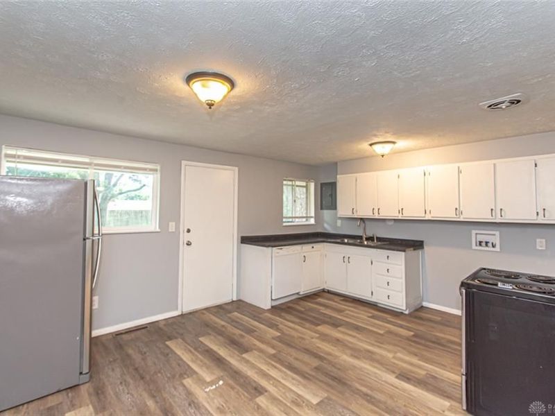 6111 Rosebury Drive, Huber Heights, OH 45424 Photo 6