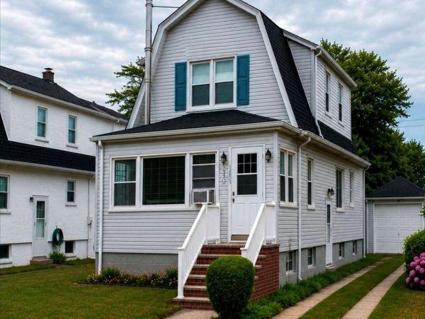 342 E Walnut Street, Long Beach, NY 11561