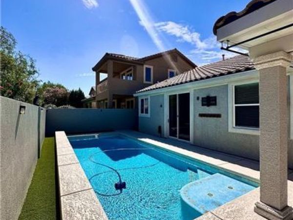 3544 Cupecoy Point Avenue, Las Vegas, NV 89141