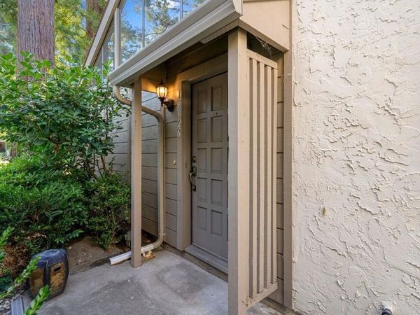 19626 Vineyard Lane, Saratoga, CA 95070