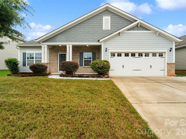 175 Glastonbury Drive, Mooresville, NC 28115
