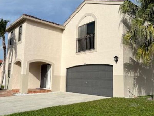 1731 SHORESIDE Circle, Wellington, FL 33414