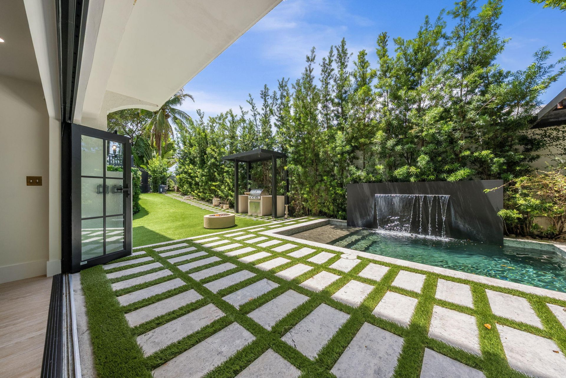 2765 Brickell Court, Miami, FL 33129 Photo