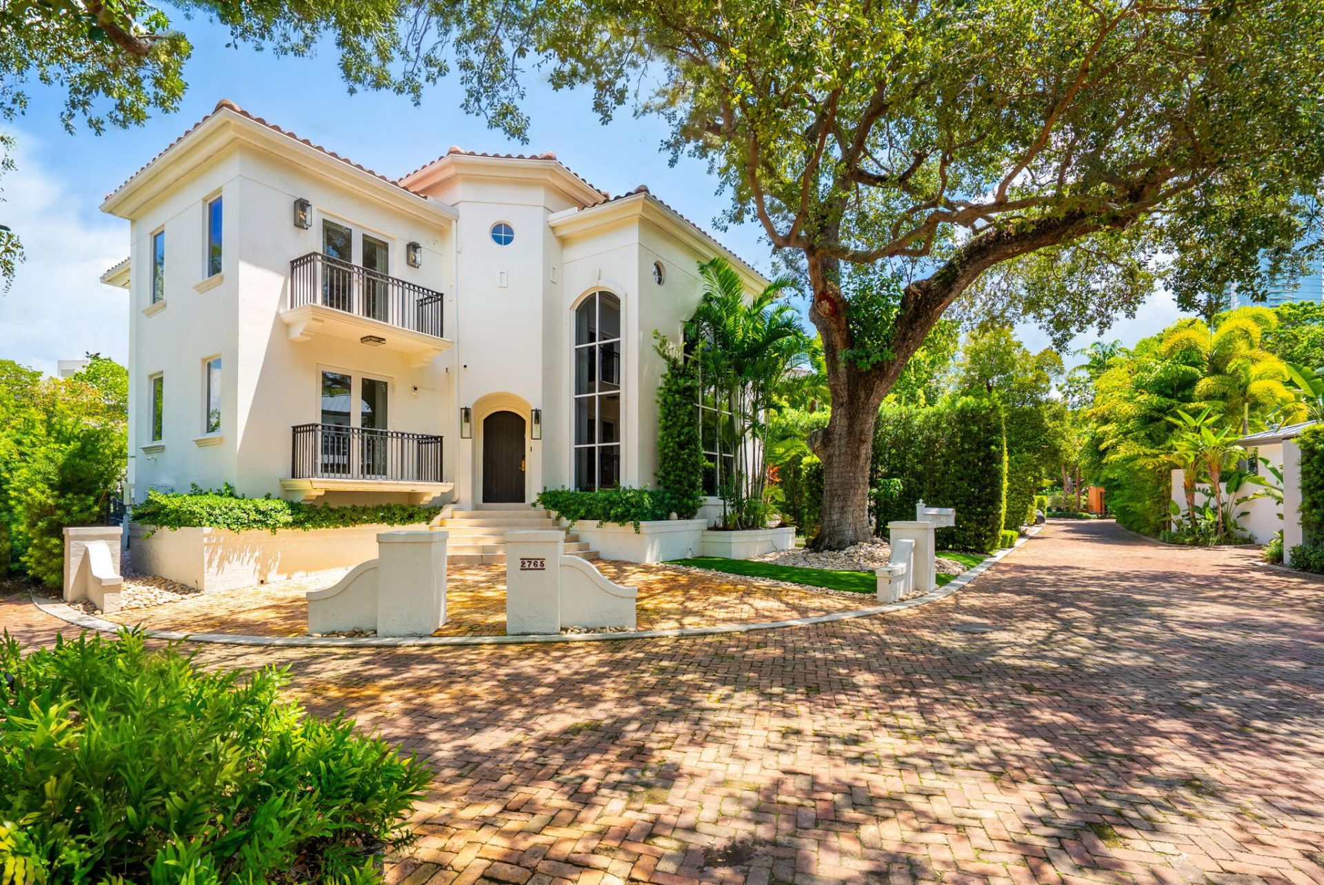 2765 Brickell Court, Miami, FL 33129 Photo