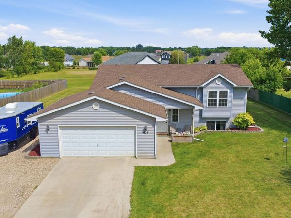605 W 8th Avenue , Osakis, MN 56360