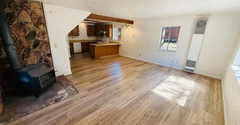 3849 Steven Lane, South Lake Tahoe, CA 96150 Photo