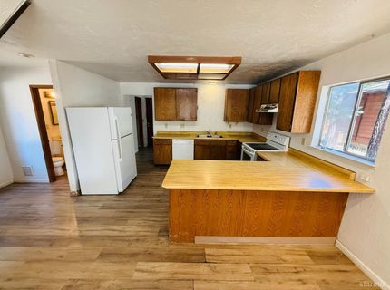 3849 Steven Lane, South Lake Tahoe, CA 96150 Photo
