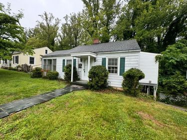 4010 Summit Street, Lynchburg, VA 24503