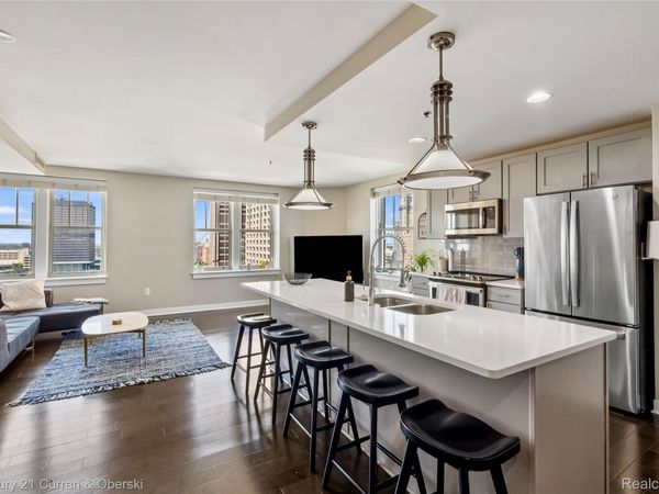 525 W Lafayette Boulevard, Unit 14A, Detroit, Mi 48226