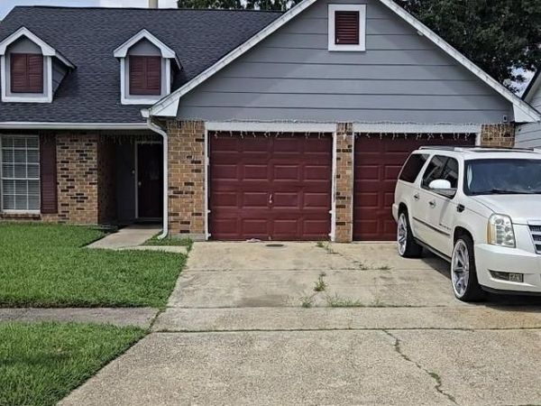 741 Iberville St, Unit #6, Laplace, LA 70068
