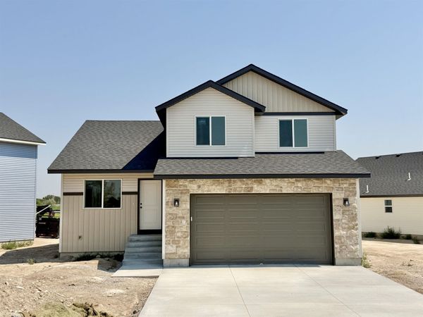 1890 Brynwood Ave., Chubbuck, ID 83202