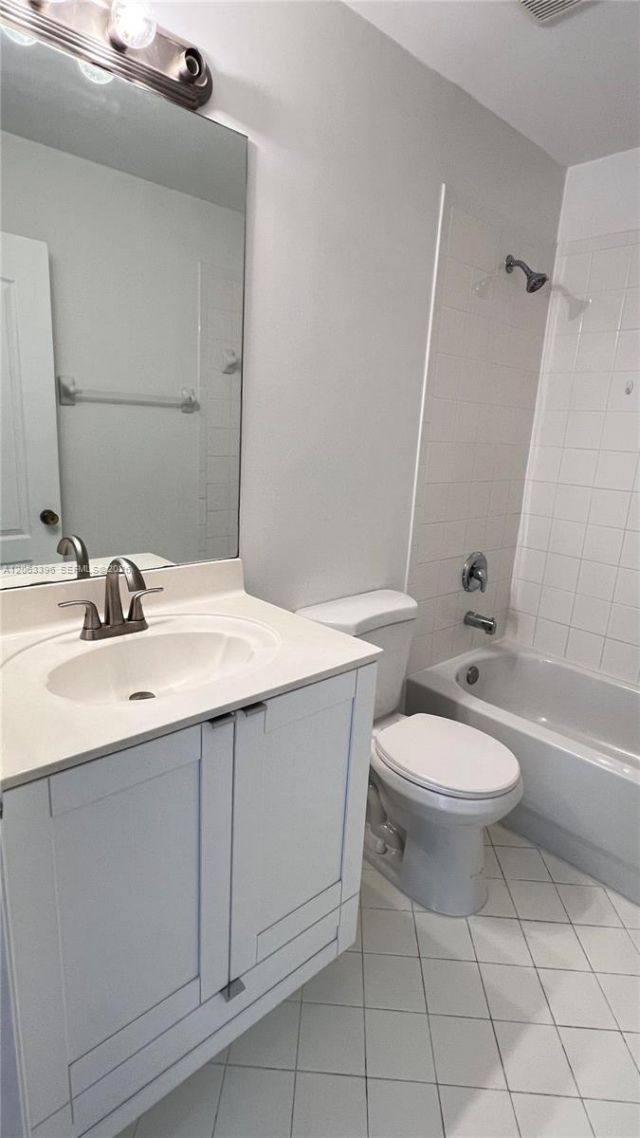 22721 SW 88 Pl , Unit 9-19, Cutler Bay, FL 33190 Photo